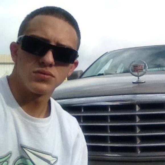 Meet your Posher, David - Picture 1 of 1